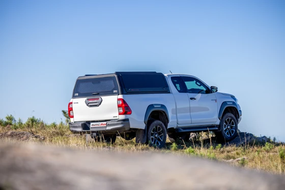 Hardtop Rhinoman XPEDITION für Doppelkabine (6)