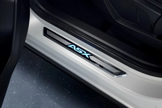 Einstiegsleisten-Satz, beleuchtet