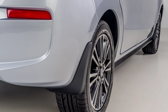 Schmutzfänger-Satz hinten (7)