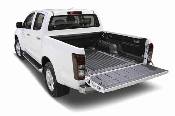 Laderaumwanne Sportguard unter Kante (2)