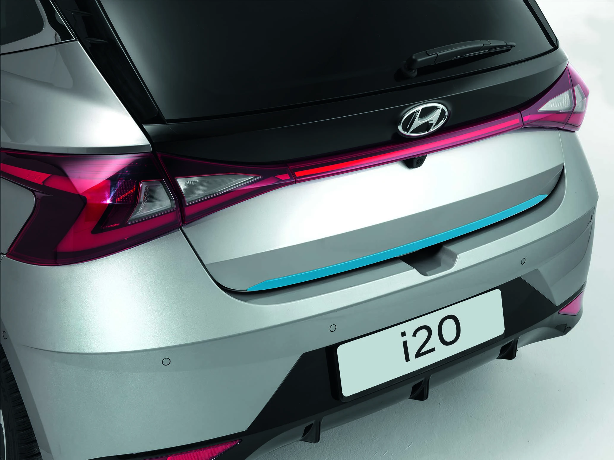 Heckklappenzierleiste, türkis (4)