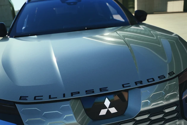 Eclipse Cross-Schriftzug für die Motorhaube, schwarz