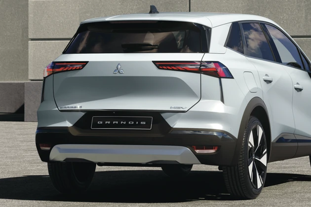 Heckklappenzierleiste, Schwarz