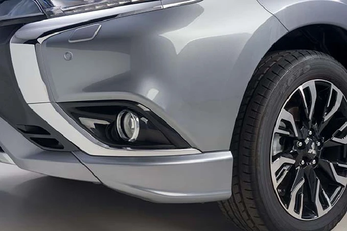 Spoilerecken-Satz vorne (42)