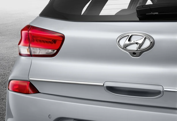 Heckklappenleiste Chrom