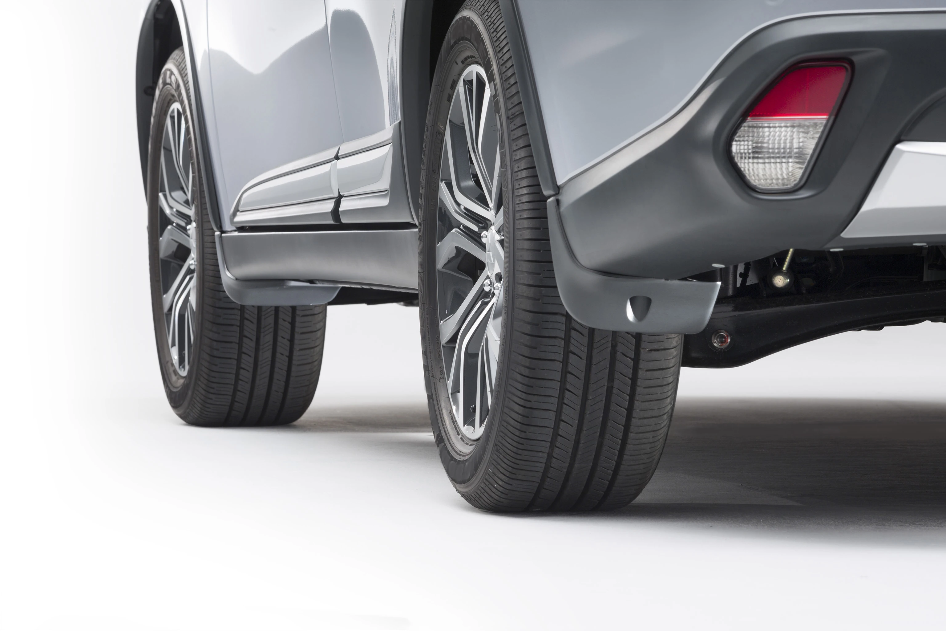 Schmutzfänger-Satz vorne (32)