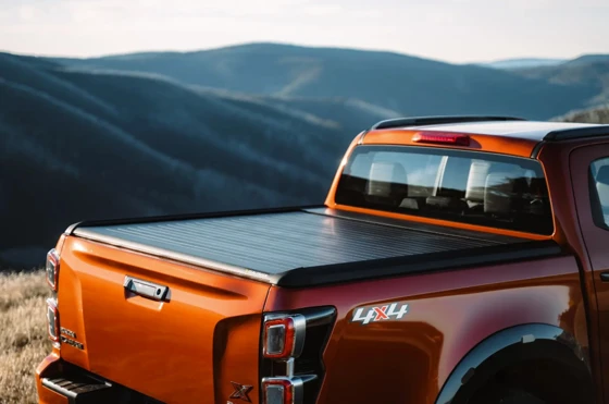 Aluminium-Rollo ERC-3000 - Schwarz für Double Cab (2)