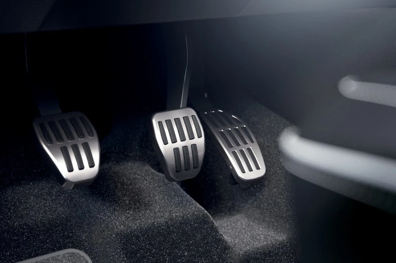 Sport-Pedalsatz, Schaltgetriebe (15)