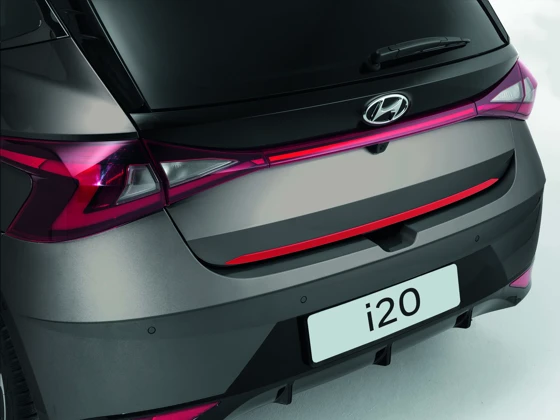 Heckklappenzierleiste, rot (4)