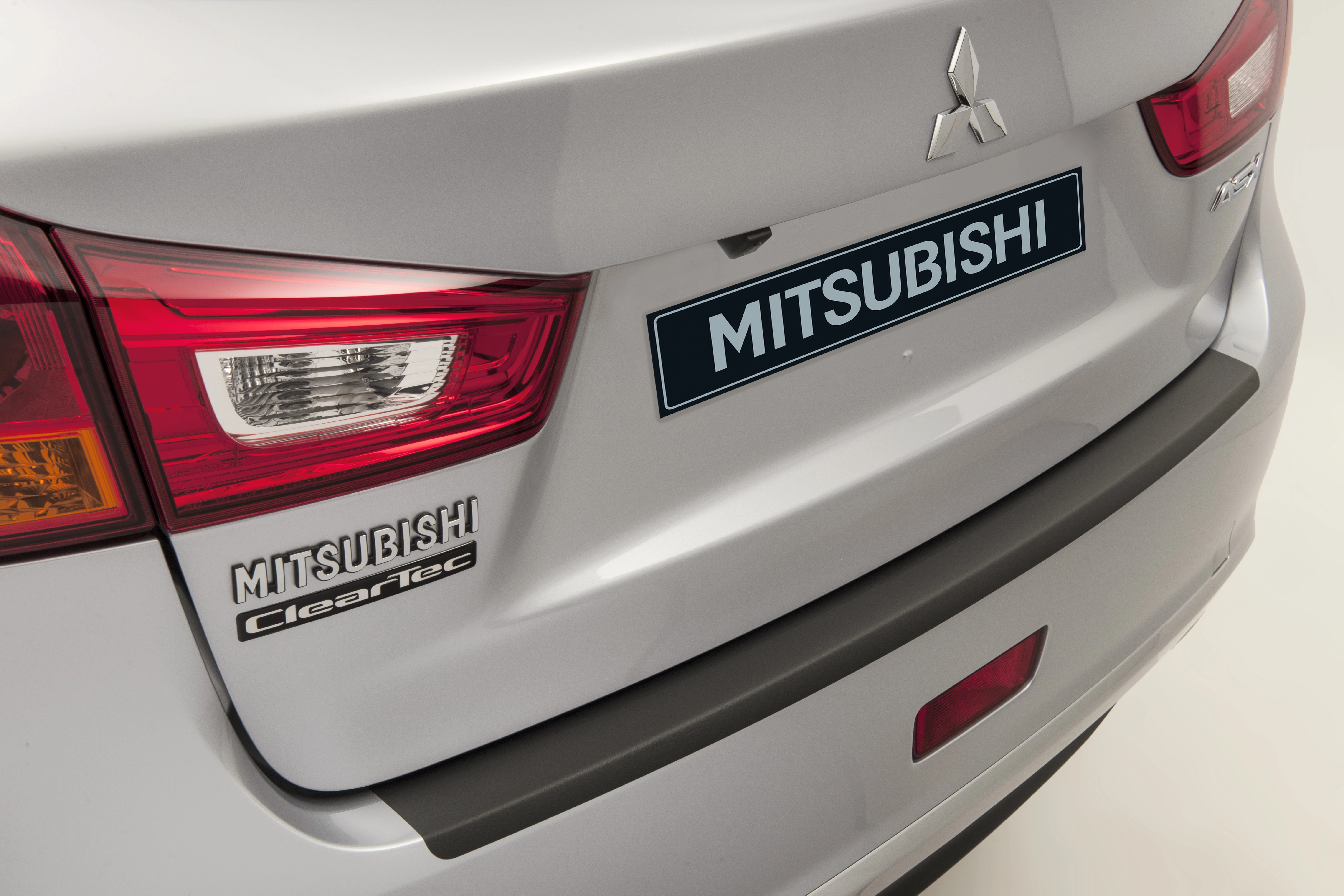 Ladekantenschutz-Folie (47)