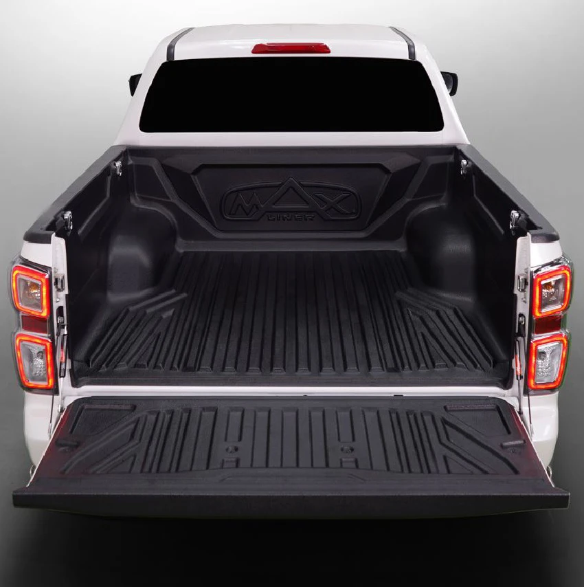 Laderaumwanne über Kante für Double Cab