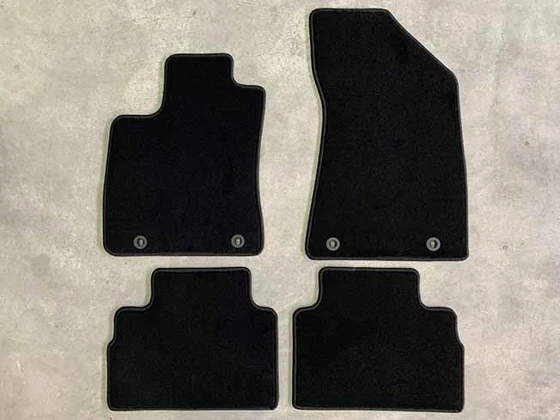 Passform-Fußmatten Set