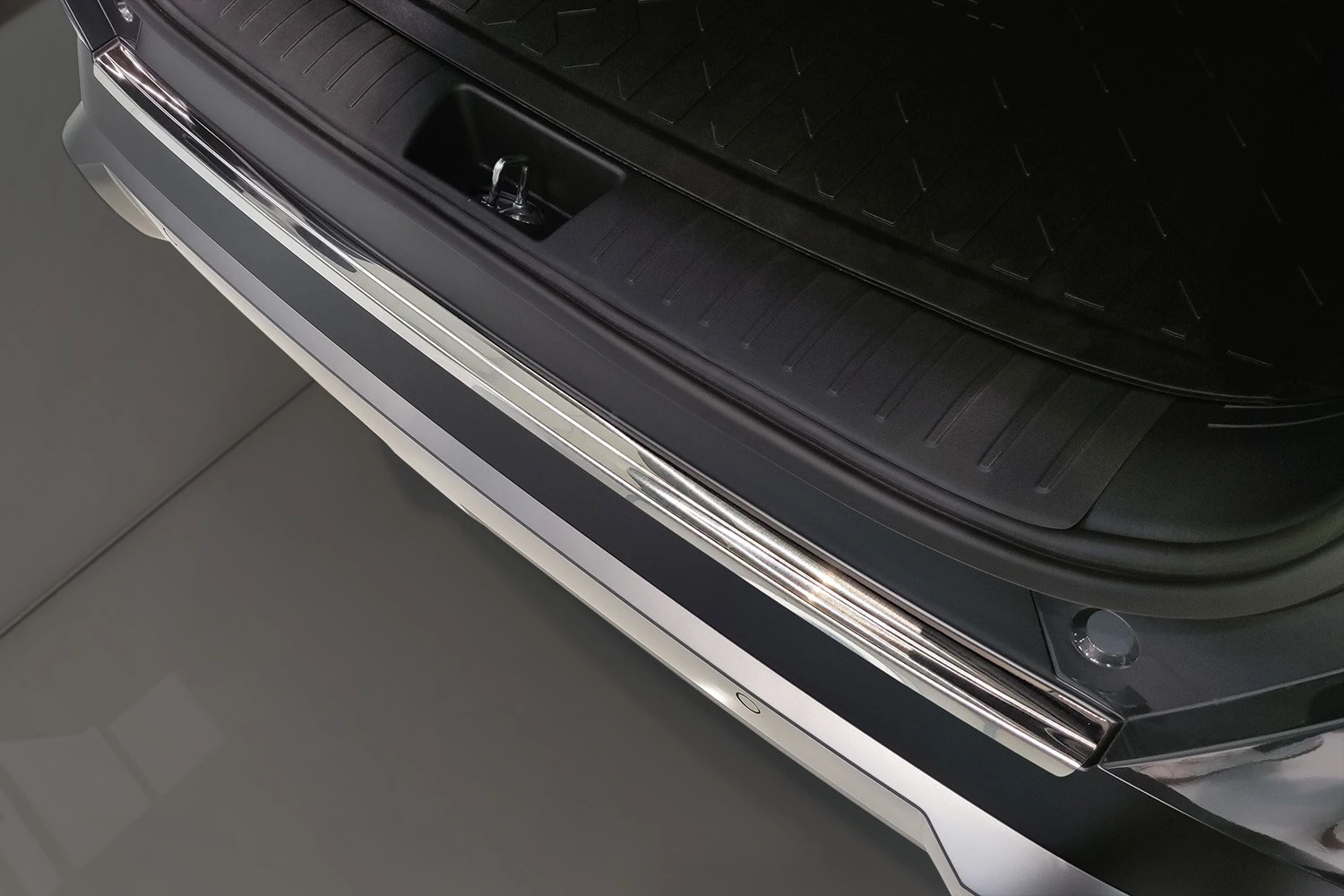 Ladekantenschutz, Edelstahl gebürstet