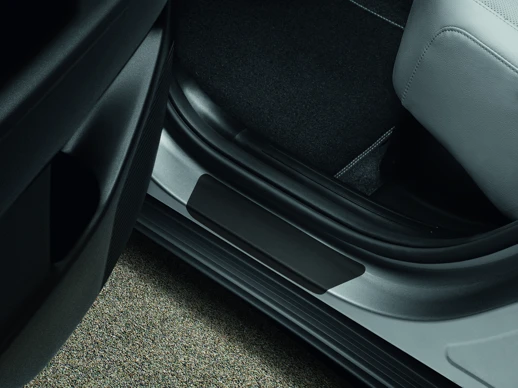 Einstiegsleistenfolien, schwarz (3)