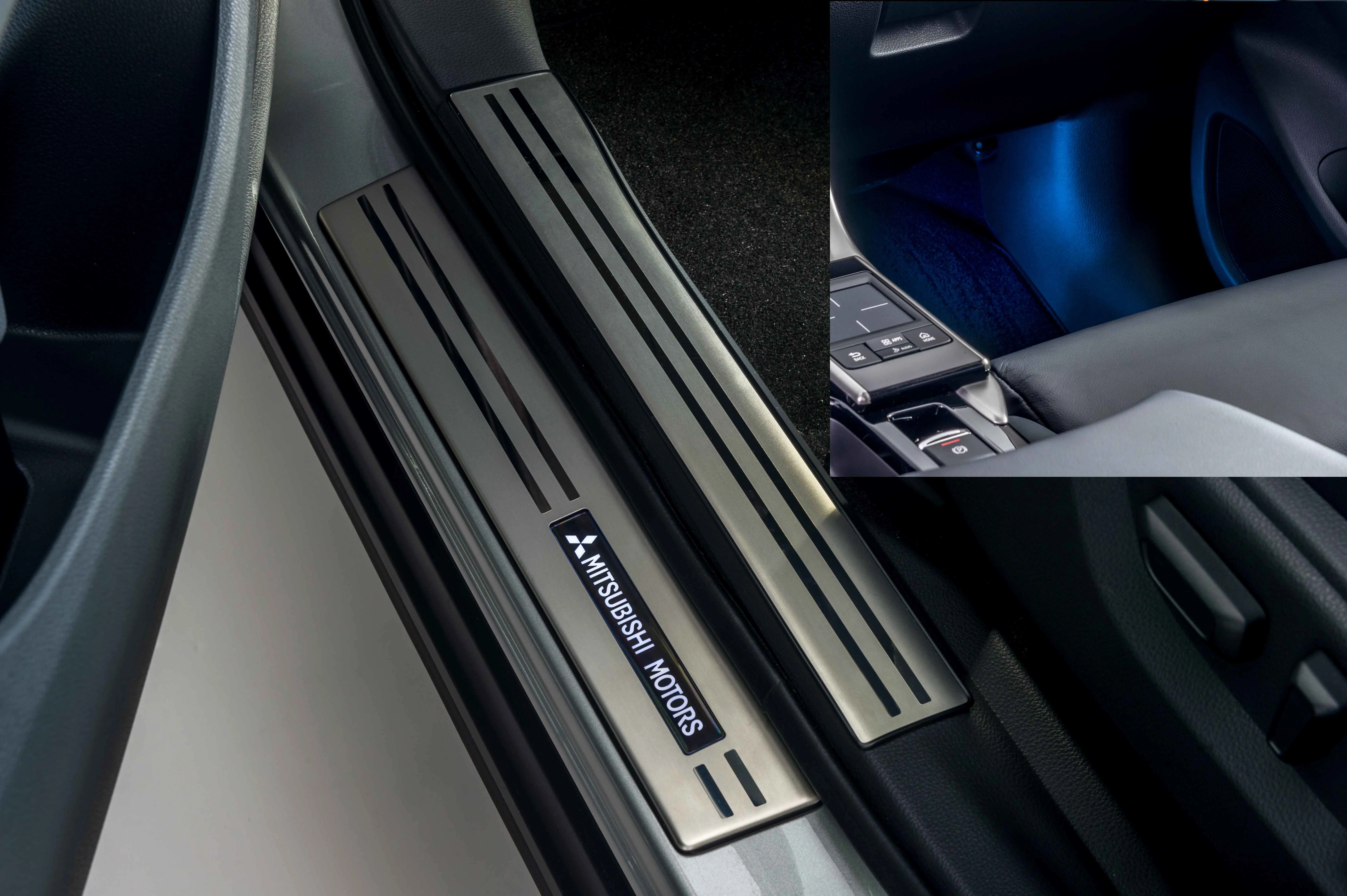 Beleuchteter Einstiegsleistensatz (22)