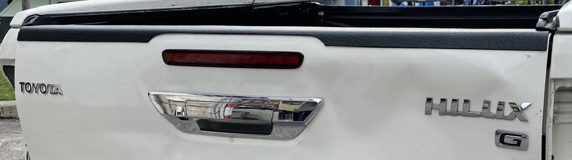 Laderaumwanne über Kante Doppelkabine Invincible