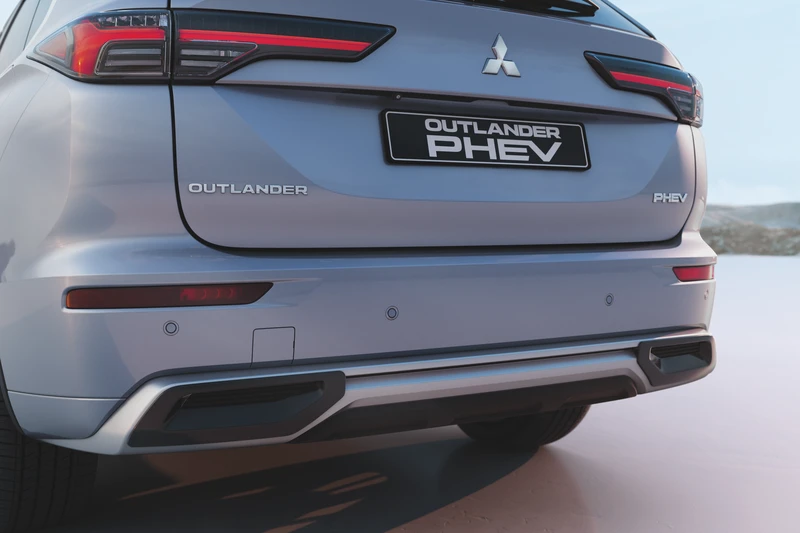 Heckspoilerecken, Schwarz