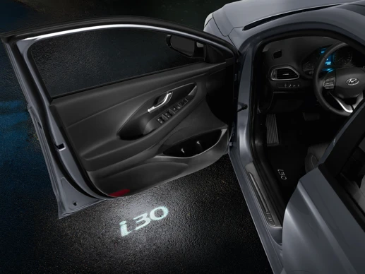 LED-i30-Logo Projektion für die Vordertüren (19)